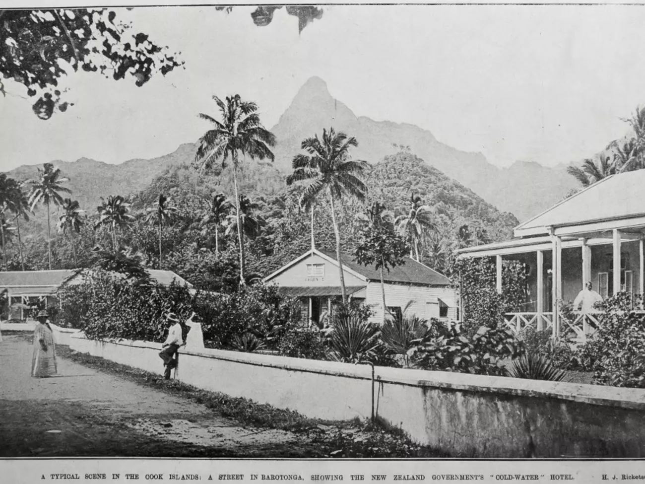 Banana Court Cook Islands